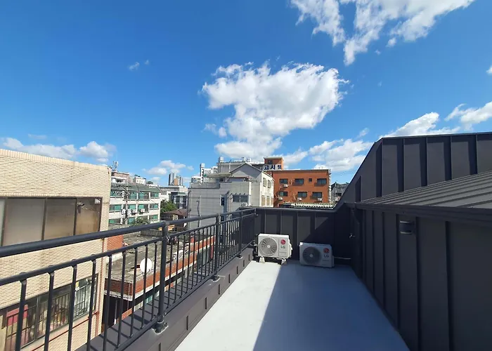 The Terrace ゲストハウス *